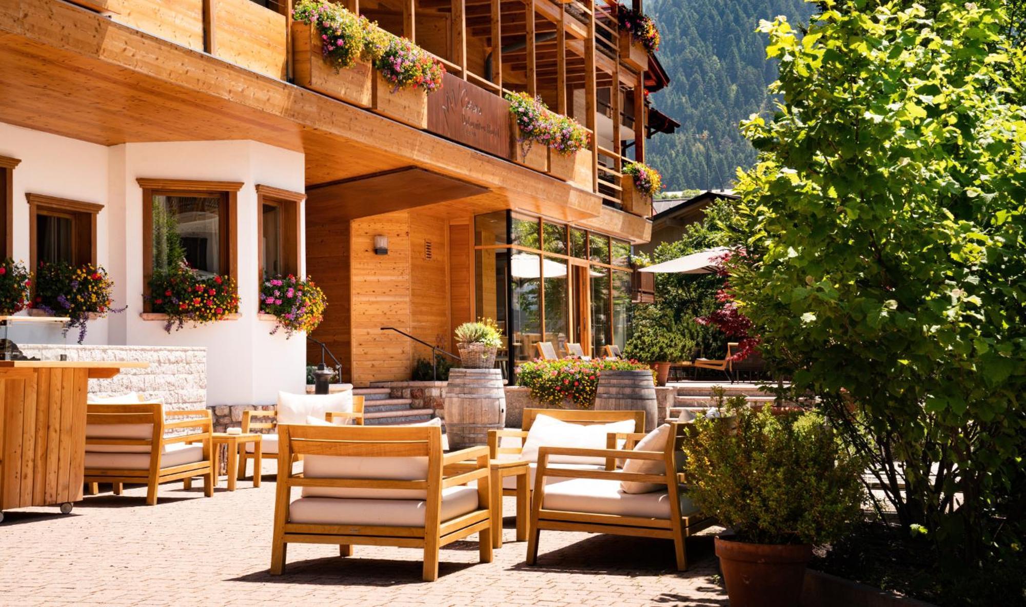Corona Dolomites Hotel Andalo Eksteriør billede