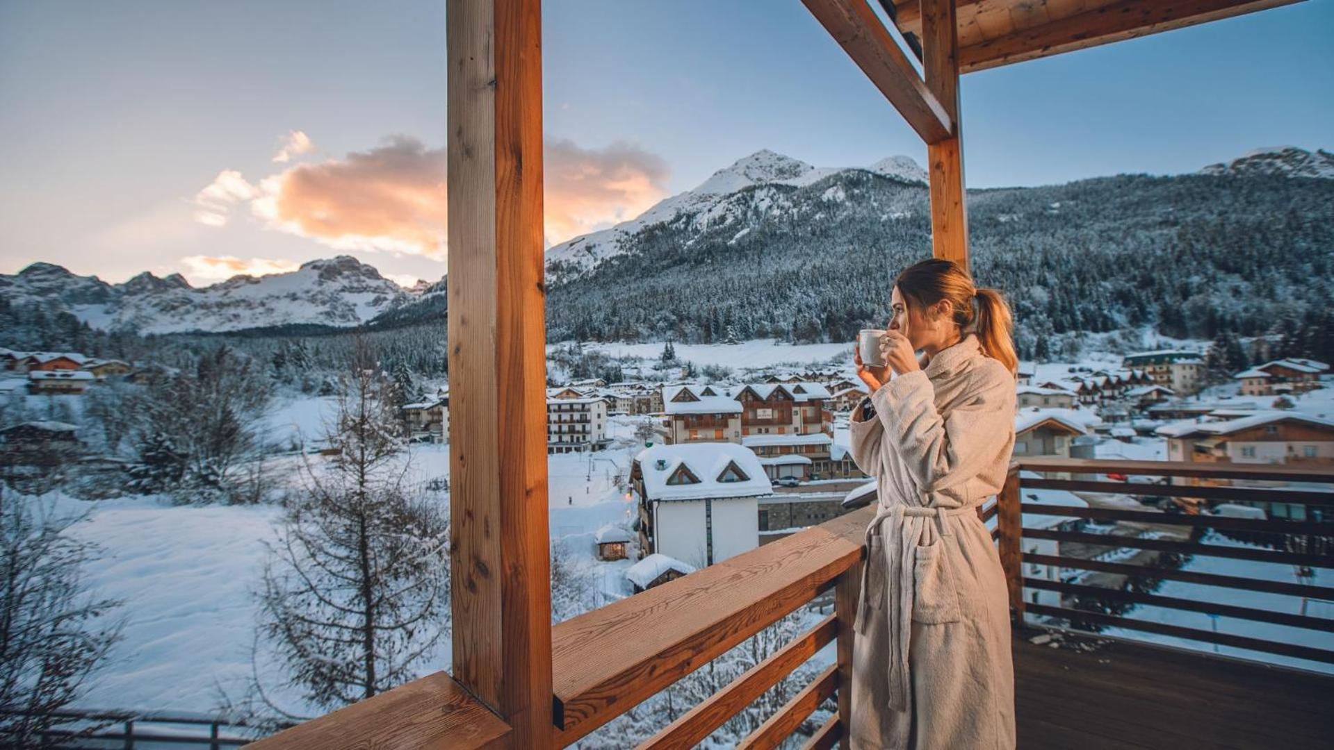 Corona Dolomites Hotel Andalo Eksteriør billede