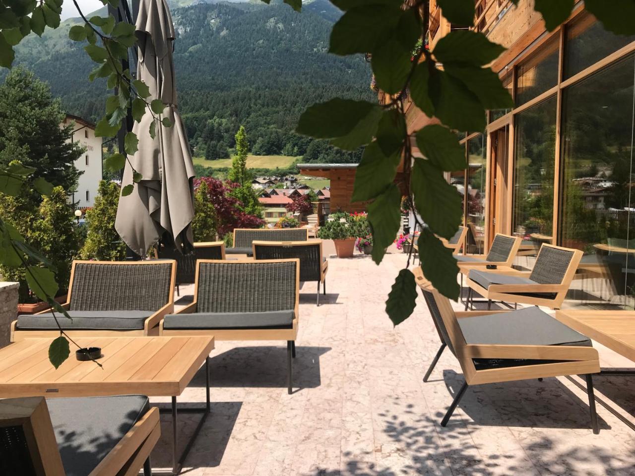 Corona Dolomites Hotel Andalo Eksteriør billede